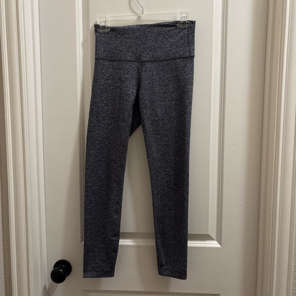 Lululemon Leggings Sz 6 Wunder Under Hi-Rise 7/8 Tight 25" Heathered Black - Picture 1 of 4
